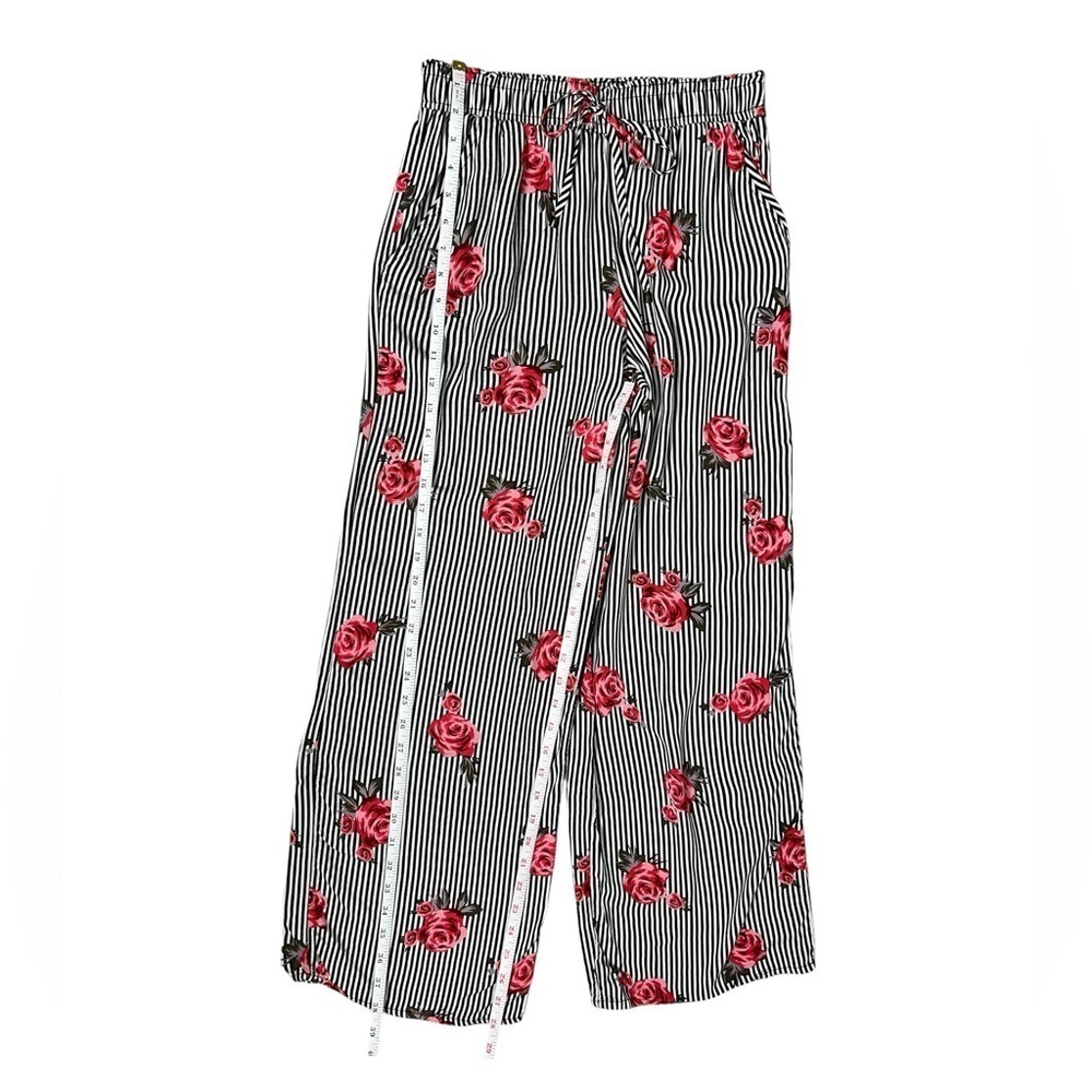 Joe B Black and White Floral Wide Leg Pants - Picture 7 of 11